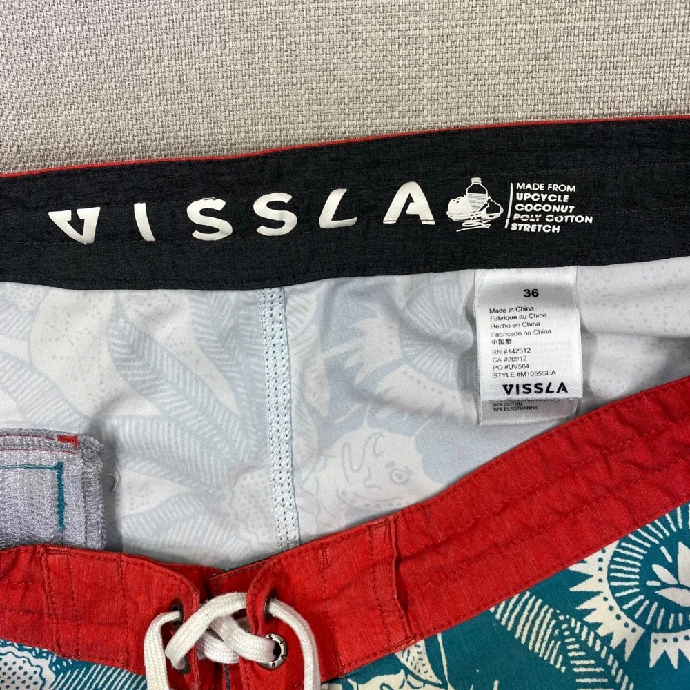 Vissla Mens Boardshorts Teal Red Floral Seahorse Print Swim Trunks Size 36
